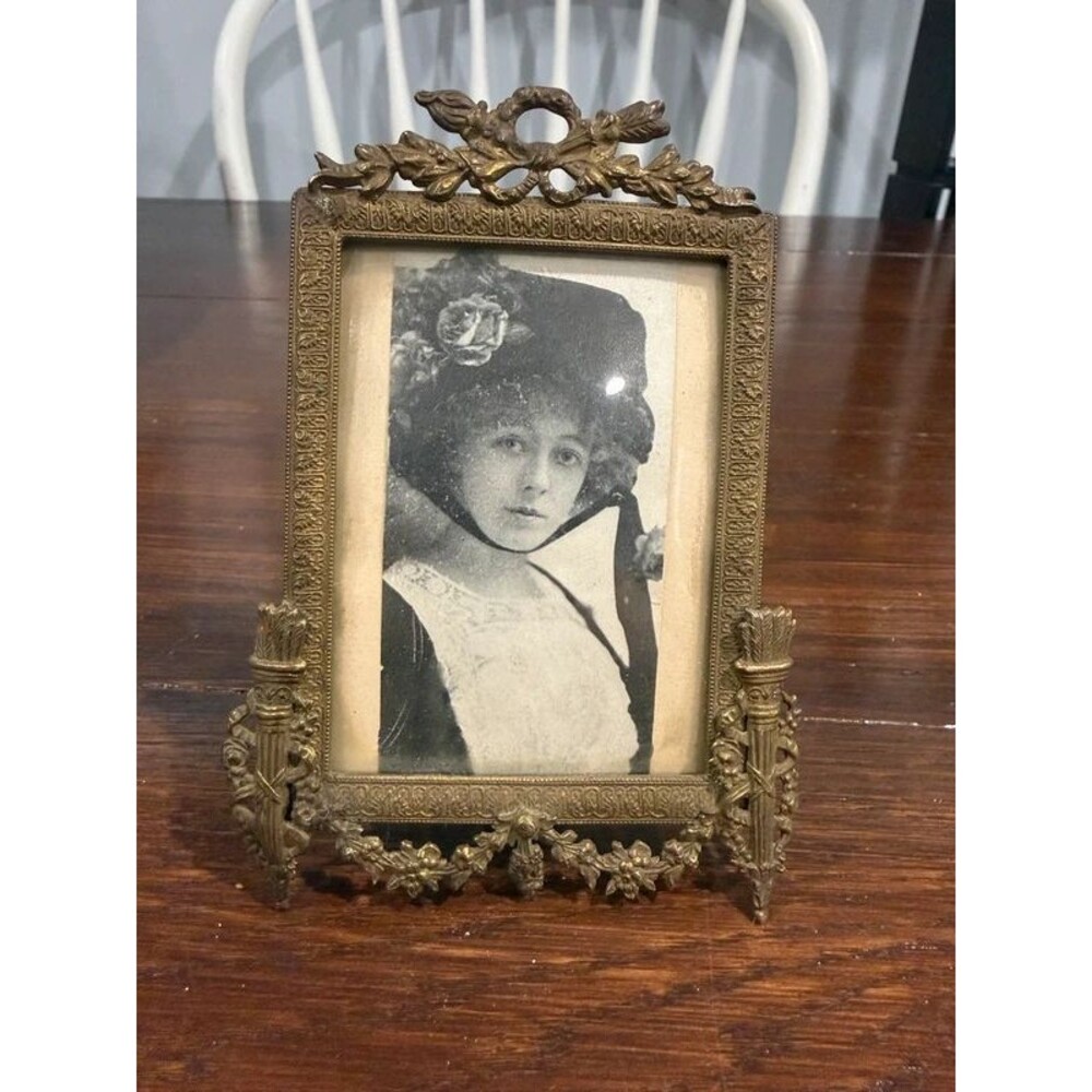 Antique M.W. Carr & Co Boston Brass Picture Frame Ornate Floral Bow Easel c1900